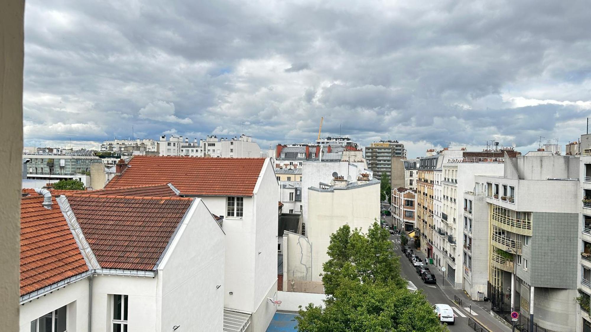 Charmant Studio Au Coeur Du 18E Apartment Paris Bagian luar foto